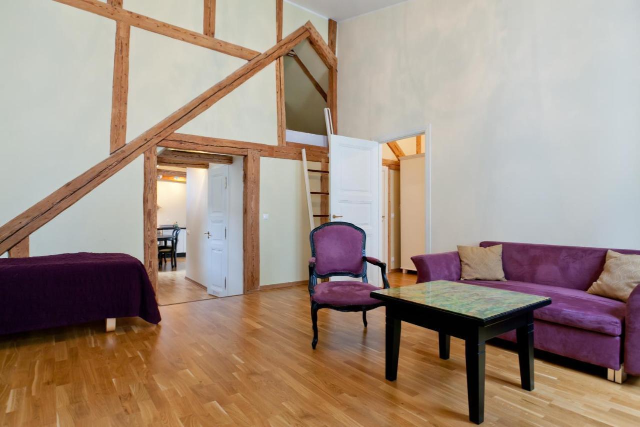 Cozy Apartment In Old Town Таллінн Номер фото